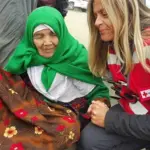 Bibihal Mirzaji, Migrante di 105 Anni che Sogna la Svezia