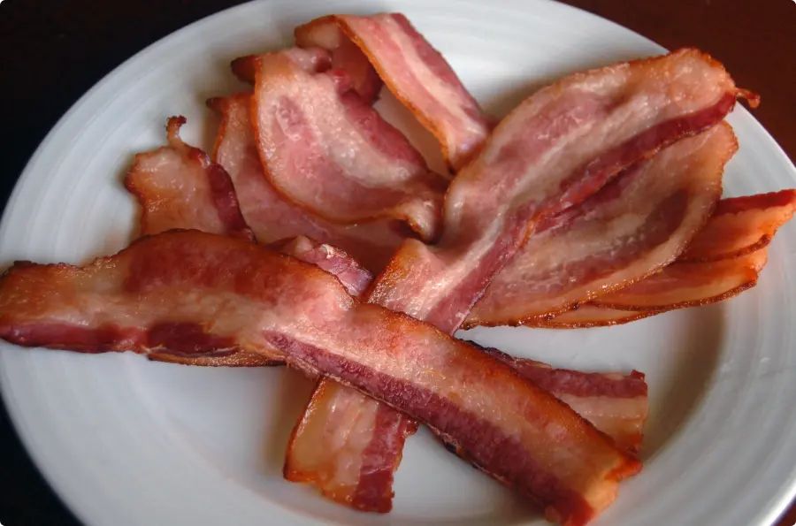 Carne Rossa Pericolosa? Allarme Oms, Prosciutto e Bacon Cancerogeni