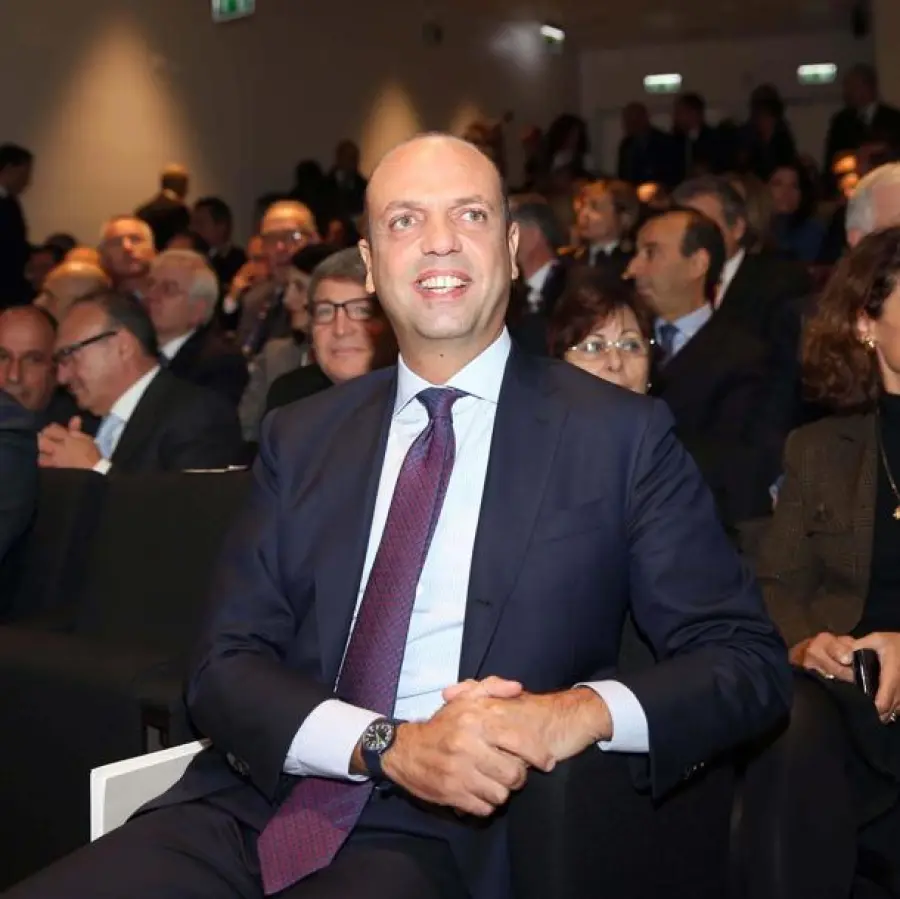 Alfano Coccola Giudice Deodato: "Atti di Fascismo Rosso Sono Inaccettabili"