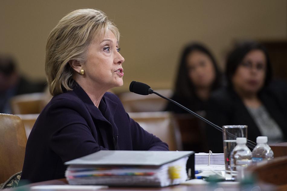 Hillary Clinton Risponde per le Rime ai Repubblicani: Ennesima Vittoria