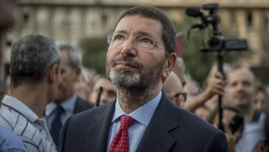 Roma, Ignazio Marino In Procura: "Firme Su Giustificativi Non Sono Autentiche"