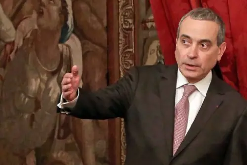 Vaticano non Gradisce Laurent Stefanini per Ambasciata Francese