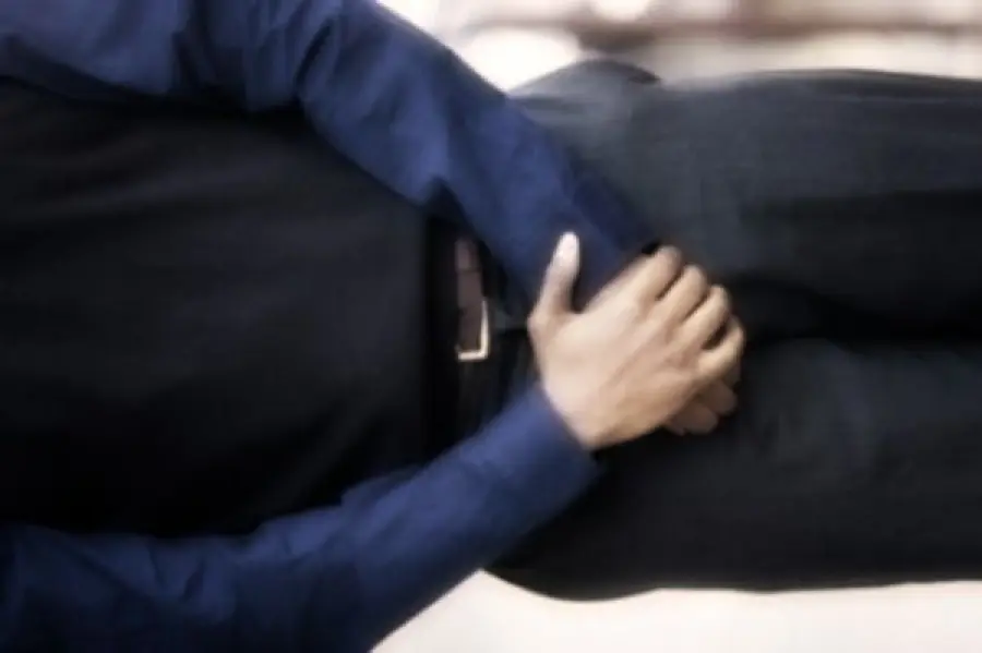 Tumore al Testicolo: Boom Casi, Autopalpazione per Riconoscere Alterazione