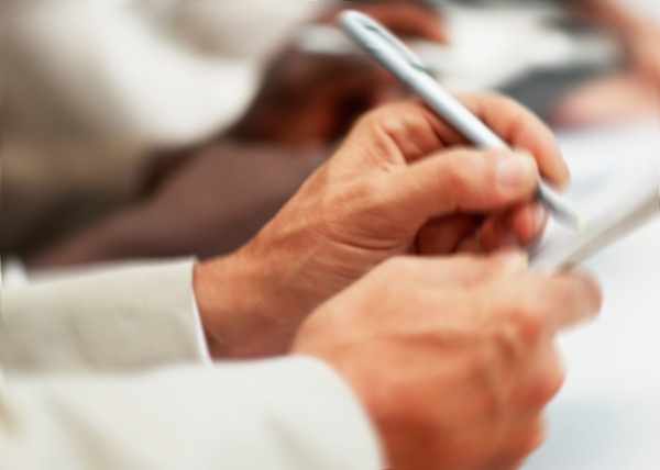 ORTICARIA COLPISCE PIU' DONNE, APP NOVARTIS MIGLIORA VITA PAZIENTI