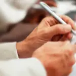 ORTICARIA COLPISCE PIU' DONNE, APP NOVARTIS MIGLIORA VITA PAZIENTI