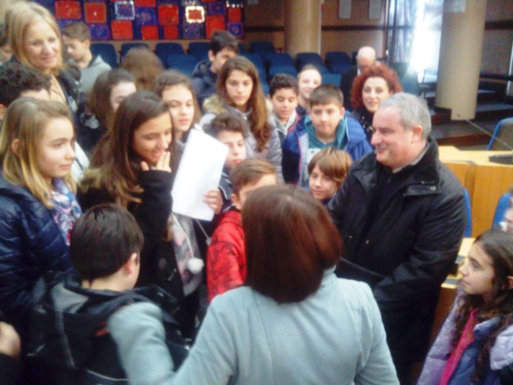 Ladispoli: Niente Inglese, Romeno Obbligatorio nelle Scuole