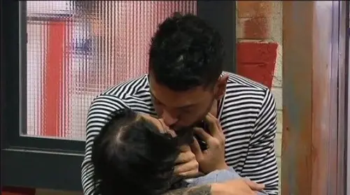 Primo bacio al Grande Fratello