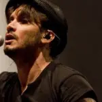 Amici 15: Fabrizio Moro Sostituirà Francesco Sarcina? No Comment Cantautore Romano