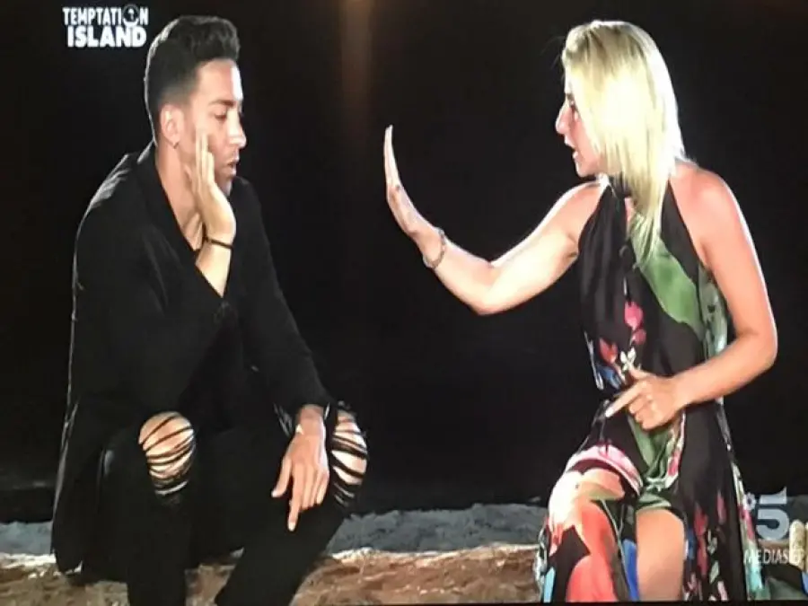 Temptation Island proposta di matrimonio, "Patata vuoi sposarmi?"