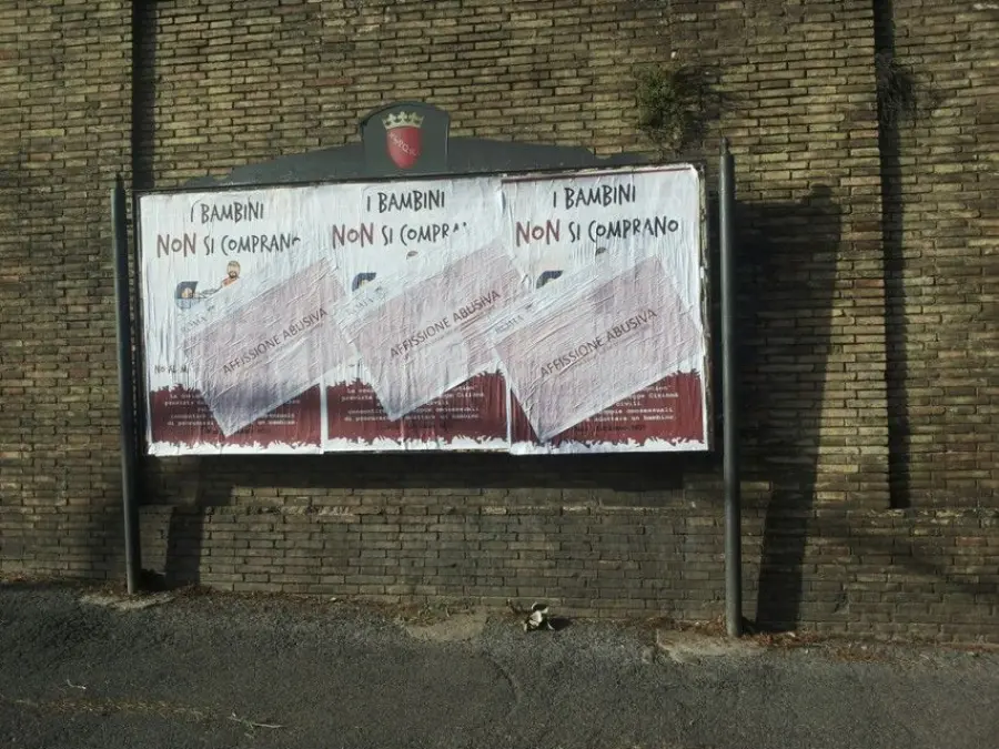 ROMA, MANIFESTI OMOFOBI: NO A LEGGE CIRINNA'