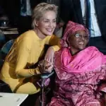 Sharon Stone premia Hawa Abdi a Milano: ginecologa somala ottiene Pilosio Building Peace Award