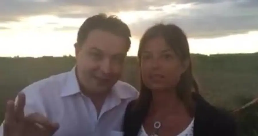 Sara Tommasi e Andrea Diprè: nozze vicine, annuncio su Facebook