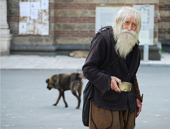 Dobri, Il mendicante che dona 40.000 euro.