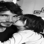 Stefano De Martino contro Belen a causa delle foto di Santiago?