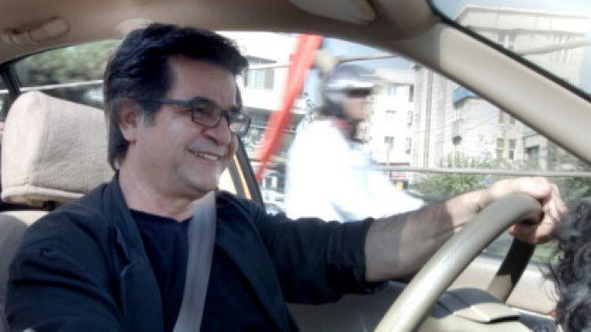 "Taxi Teheran": Jafar Panahi non si piega a regime islamico integralista, film al cinema