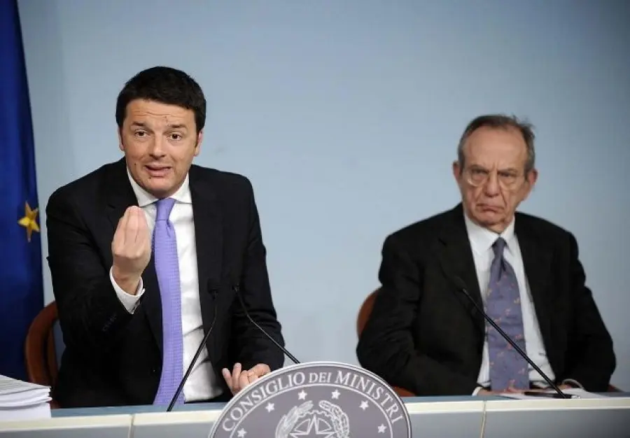 Imu e Tasi: Renzi vuole abolirle, Padoan invita alla cautela