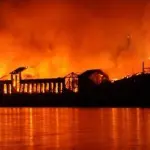 Parigi, Città delle Scienze in fiamme: incendio domato in sei ore