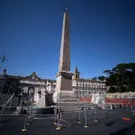 Roma: incidente a Piazza del Popolo, furgone investe 5 persone. Morta 60enne