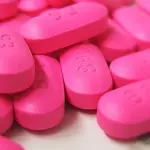 Viagra rosa: ok Fda, in vendita dal 17 ottobre. Occhio agli effetti collaterali!