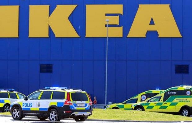 Svezia, follia nello store Ikea di Vasteras: due morti