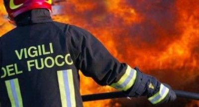 Palermo, incendio in deposito carburante: caos al quartiere Brancaccio