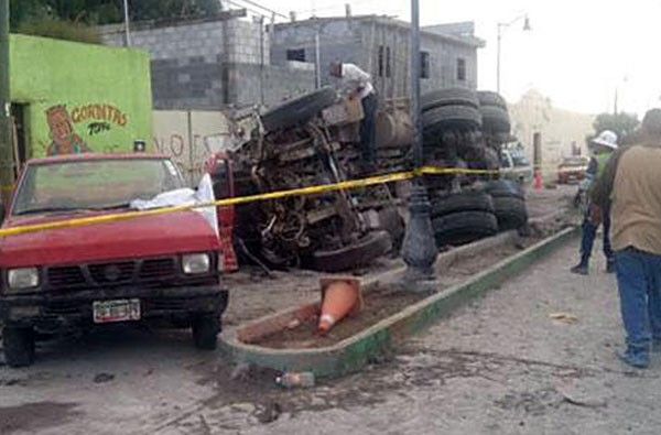 Messico, camion su processione: 26 morti e oltre 100 feriti