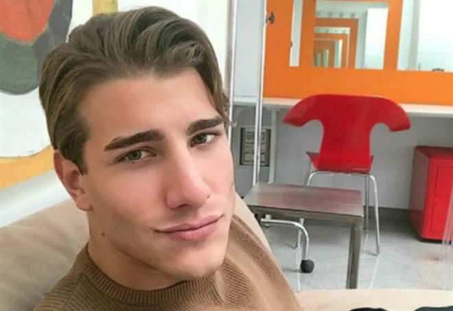 Nicolò Ferrari fidanzato? La verità dell'ex corteggiatore