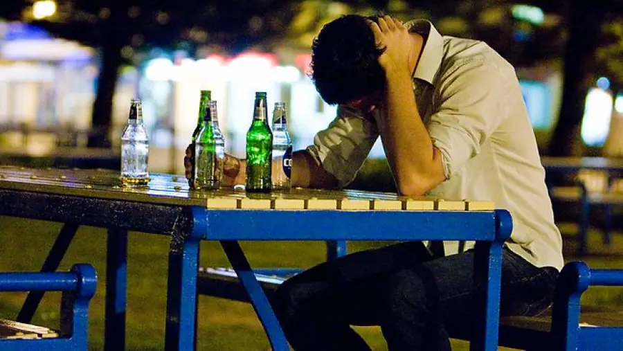 Lazio: binge drinking dilaga tra studenti, studio 