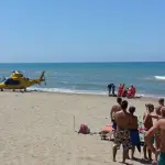 Torvaianica: 18enne annega, malore dopo aver mangiato