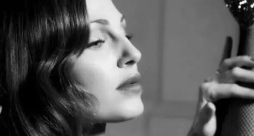 Anna Tatangelo in lutto, zio Alfredo muore: 