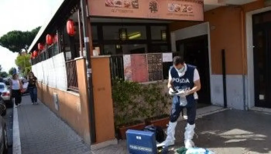 Ciampino: titolare ristorante cinese colpisce cameriere con mannaia