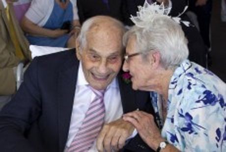 Matrimonio da Guinness: lui ha 103 anni, lei 91