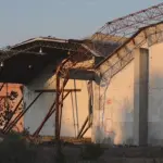 Parma, tetto capannone cede: muore 17enne