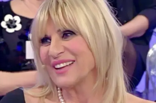 Gemma Galani da dama del trono over a opinionista per Uomini e Donne?