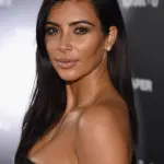Kim Kardashian rivela gravidanza in una clip, sarà mamma bis