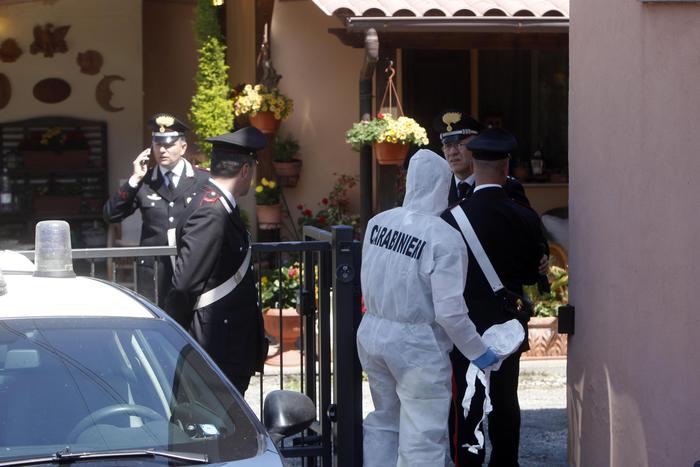 Albenga, uccide donna e poi si suicida: lite sfocia in tragedia