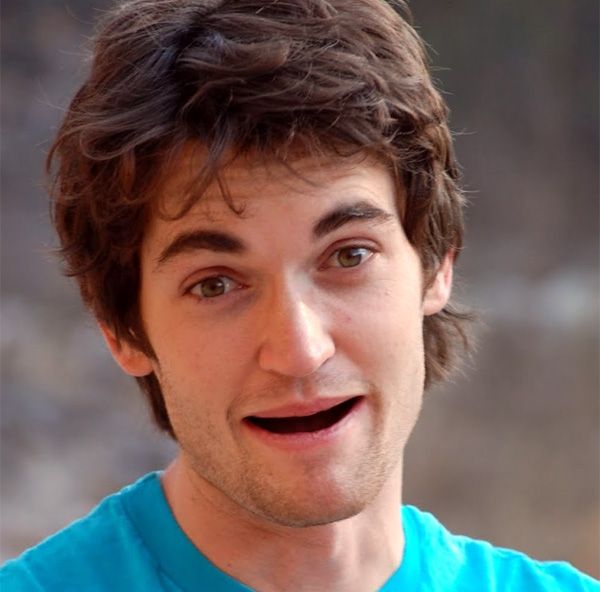 Ergastolo per Ross Ulbricht: fondatore di Silk Road, mercato nero del web