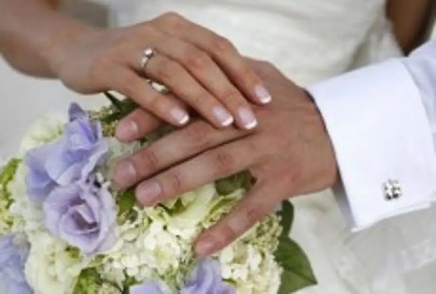 “Prestami i soldi e ti sposo”, ma il futuro marito scappa con 100mila euro