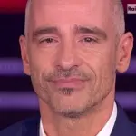Eros Ramazzotti auguri in diretta tv alla moglie Marica: “Amore mio, ti amo”