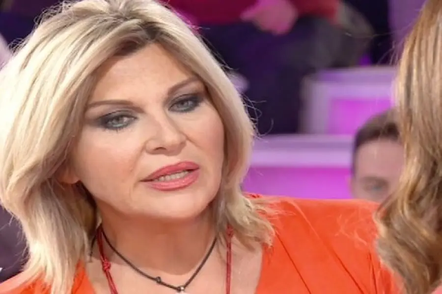Nadia Rinaldi racconta il suo passato con la droga: "Sono stata arrestata"