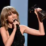 Taylor Swift trionfa ai Billboard Music Awards 2015, premiati Hozier e One Direction