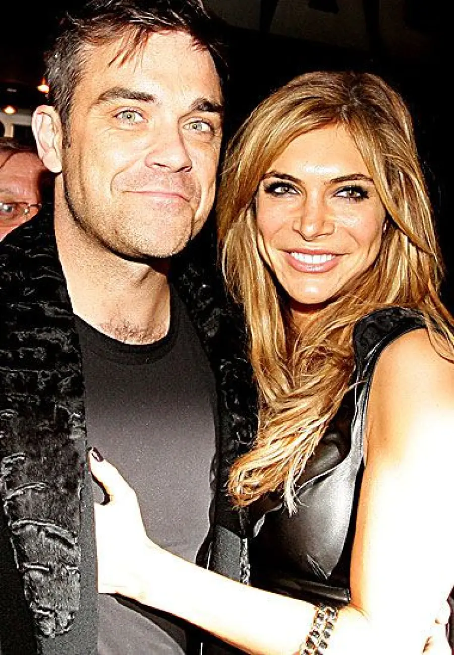 Robbie Williams, moglie molestò cameriere: denunciata