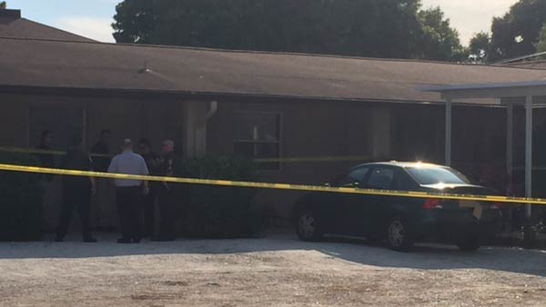 Florida, trova pistola in auto e spara alla sorellina: madre sotto choc