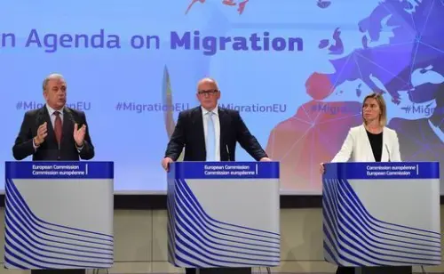 Agenda europea per l'Immigrazione: Italia e Grecia hanno fatto abbastanza