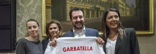 Salvini visita Garbatella: Claudio Amendola presente