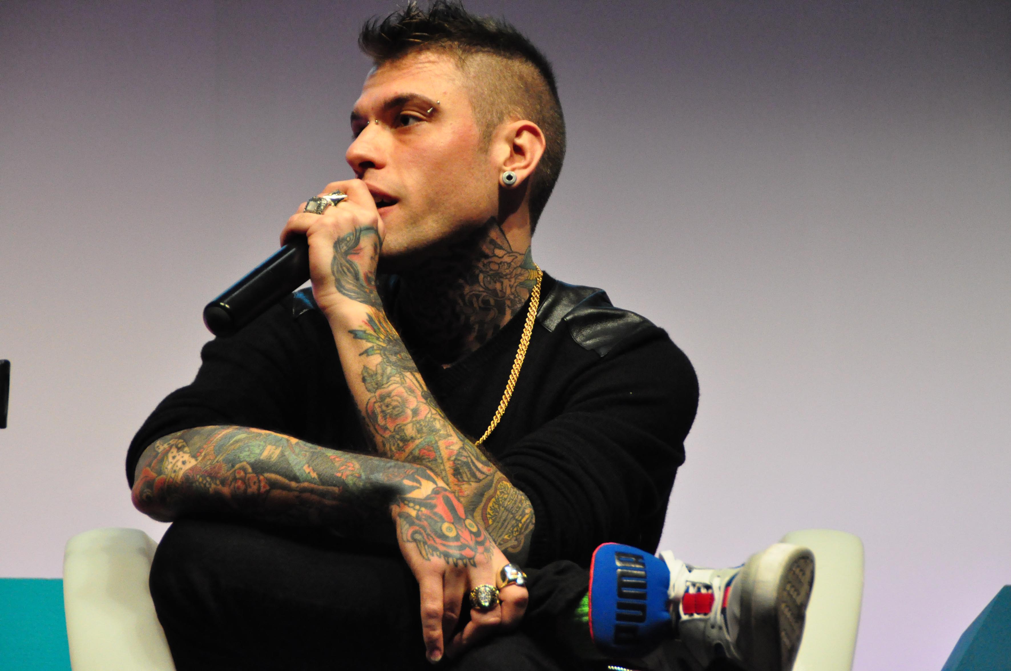 Fedez, defezione al Grand Hotel Chiambretti: cast sgradito
