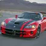 Dodge Viper ACR: bolide nato per la pista, arriva anti Corvette Z06 C7.R