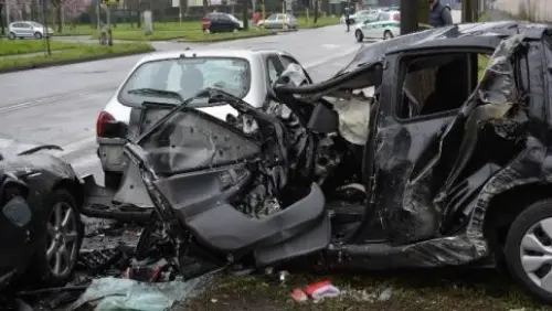 Omicidio stradale, patente revocata fino a 30 anni per pirati della strada