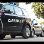 Bergamo, direttrice di banca presa e pugni da due uomini