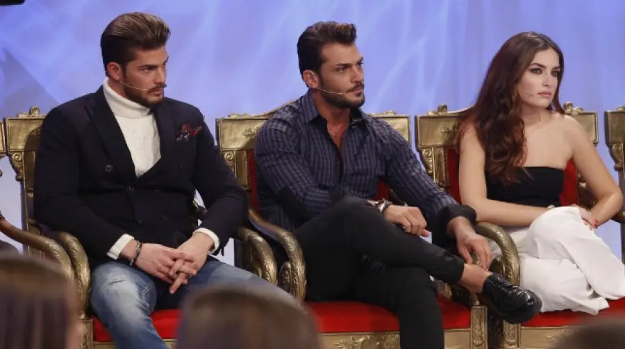 Uomini e Donne news Trono Classico, Mariano e il sexy car wash